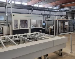 Bild der neuen Fertigungsanlage